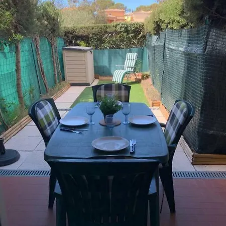 Studio Bord De Mer Avec Terrasse Et Jardin * Saint-Raphaël