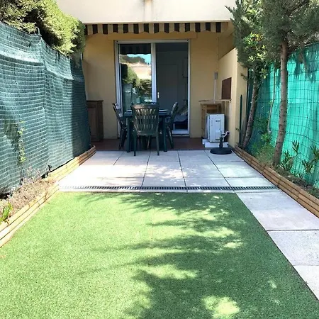 Studio Bord De Mer Avec Terrasse Et Jardin Apartment